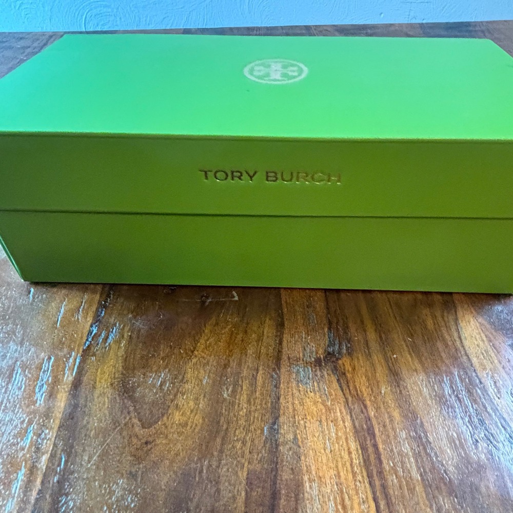 Tory Burch Authentic Green Shoe Box and Dust Bag Set Style 79985 Size 10.5 Box - Picture 6 of 8